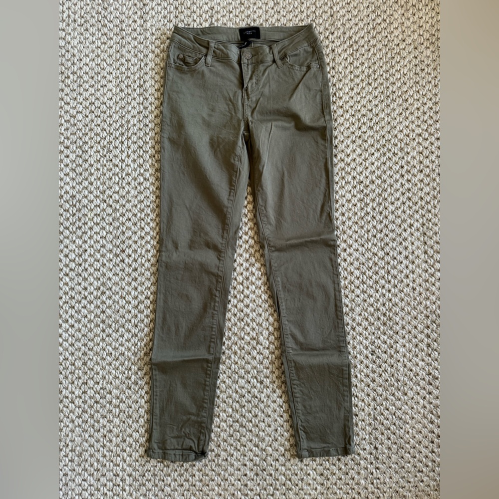 Celebrity Pink Army Green Skinny Straight Leg Jean Leggings Jeggings Size 3/26